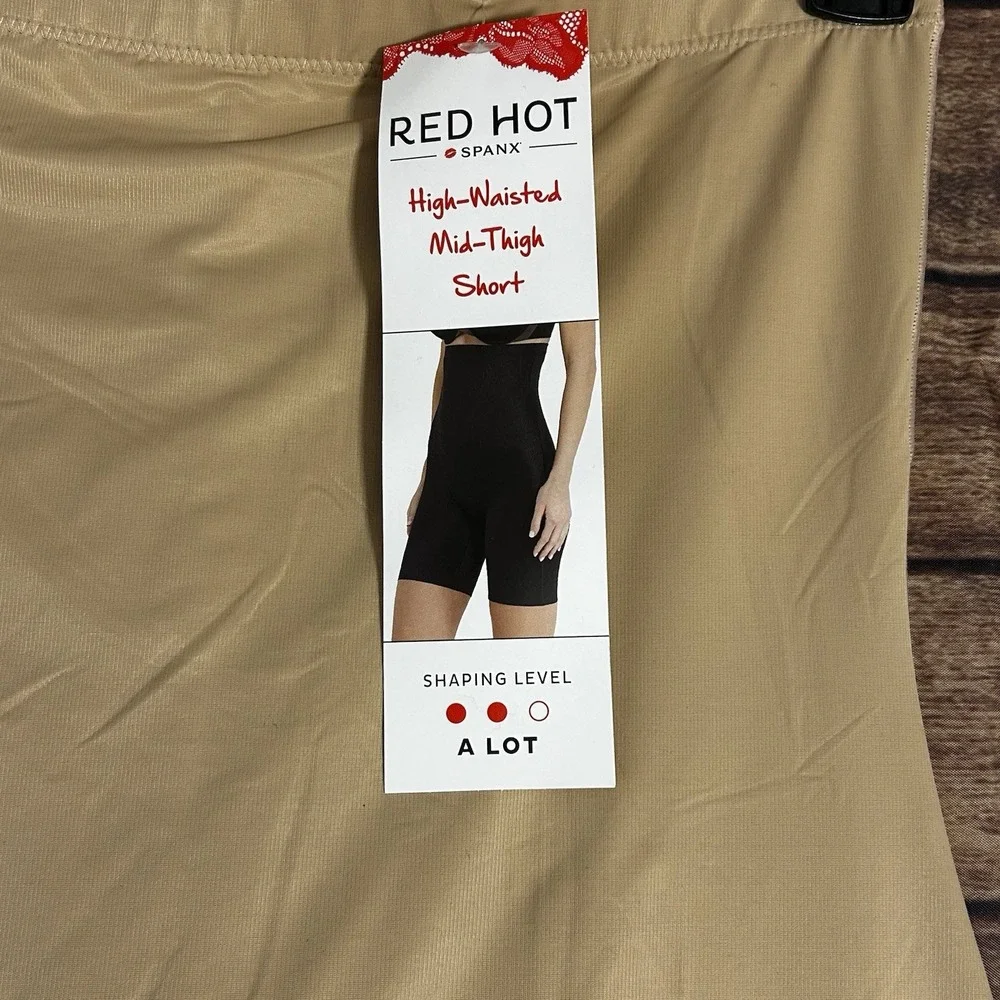 Red Hot by Spanx Womens 2X High Waisted Mid Thigh Shaping Short Neutral 10240R